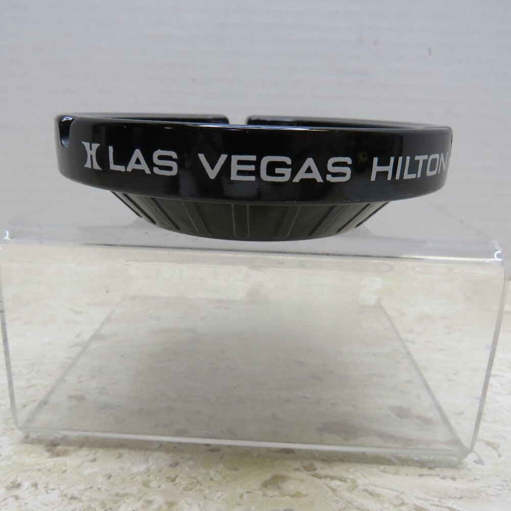 Vtg Las Vegas Hilton Black Ash Tray Hotel/Casino Advertising NO Chips or Cracks.